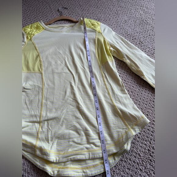 Lululemon Women's Ice Queen Long Sleeve Stripe Top Size 6 Yellow Athletic Comfy - Picture 7 of 8